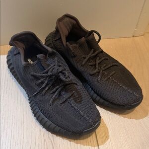 Adidas Yeezy Boost 350 V2 Cinder